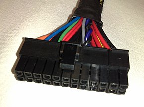 290px-24-pin_ATX_power_plug_from_a_Seasonic_PSU_20131105.jpg